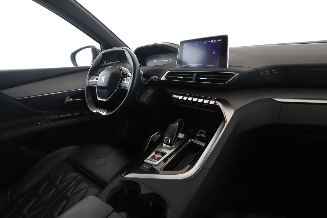 Peugeot 3008 2.0 Blue-HDi GT EAT8 — photo 12