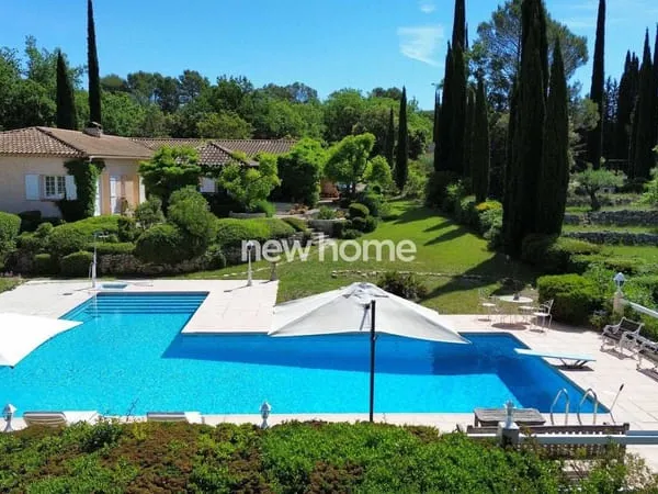 Maison 7 pièces 171 m²