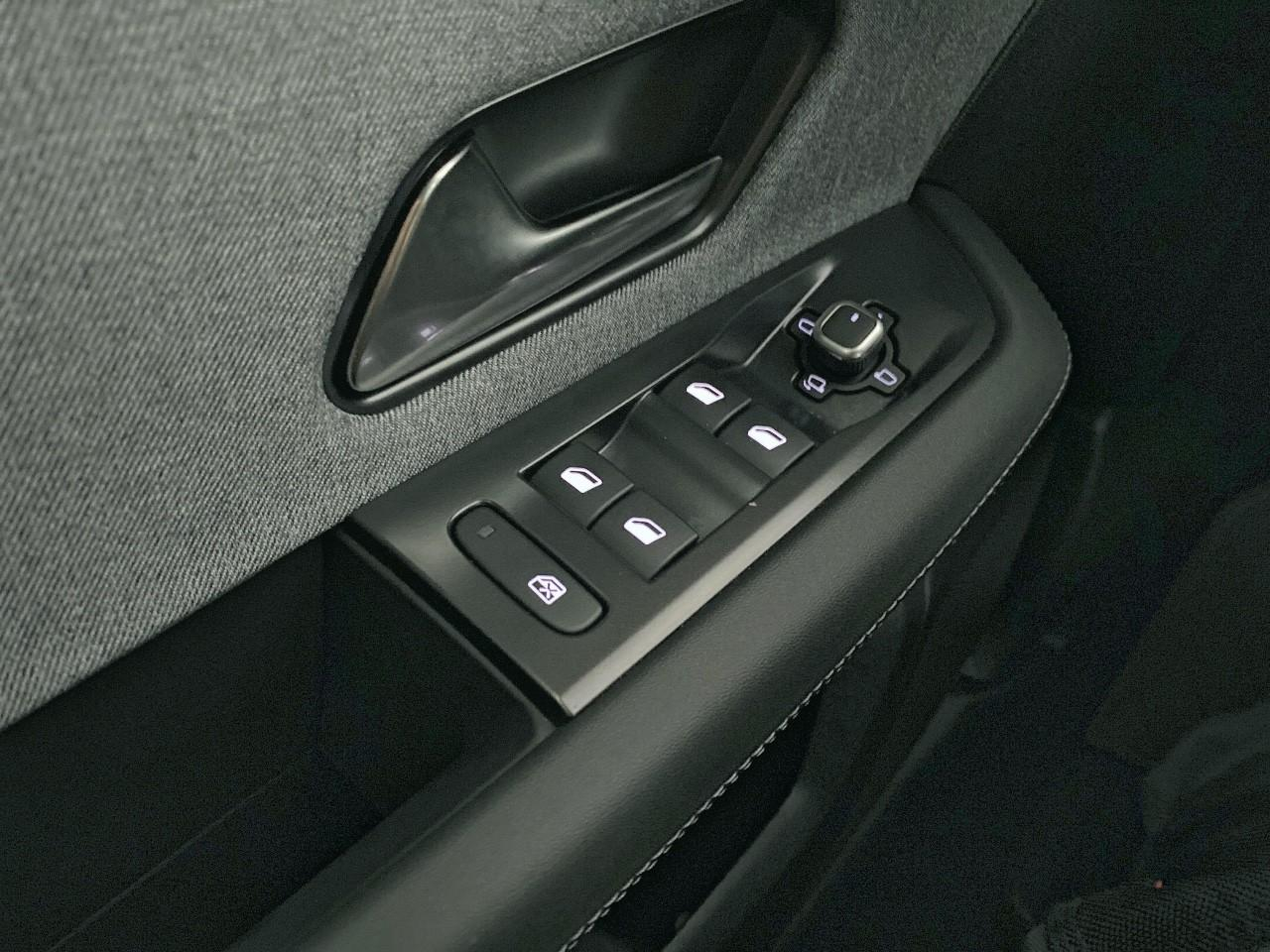 Opel Grandland 1.2 turbo hybrid 145 ch e-dct6 edition — photo 20