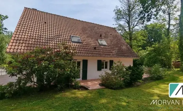 Maison 8 pièces 210 m²