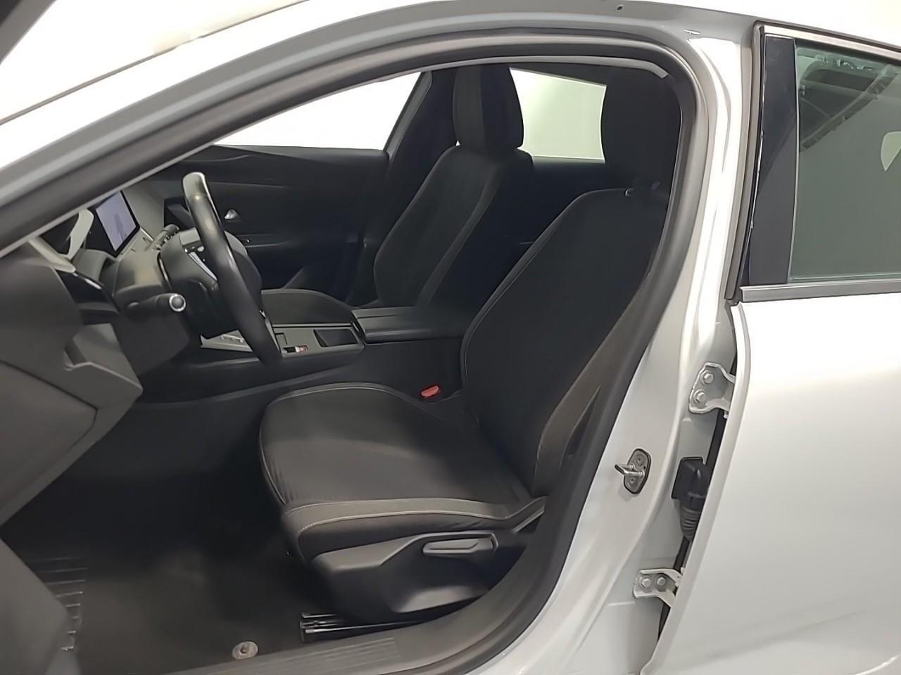 Peugeot 308 sw bluehdi 130ch s&s eat8 active pack — photo 10