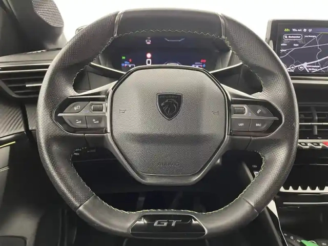 Peugeot 208 puretech 100 s&amp;s bvm6 — photo 8