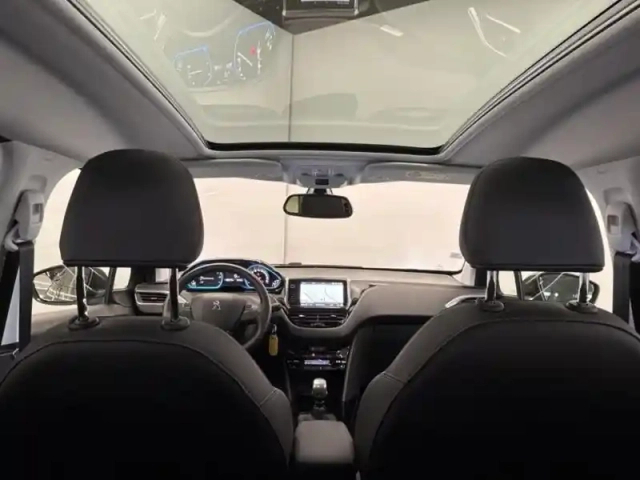 Peugeot 2008 1.2 puretech 110ch e6.c crossway s&amp;s 5cv — photo 12