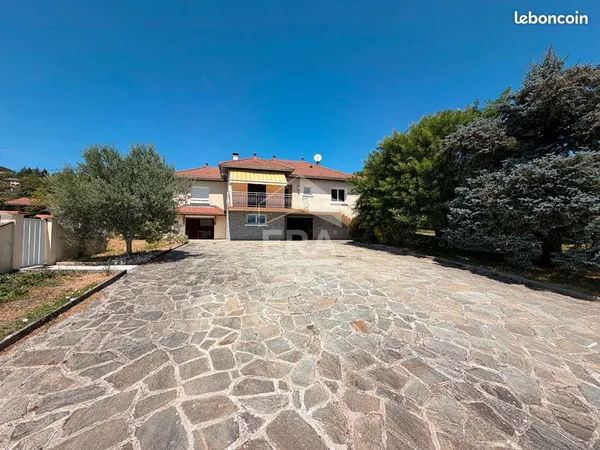 Maison 5 pièces 153 m²