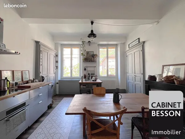 Appartement 4 pièces 125 m²