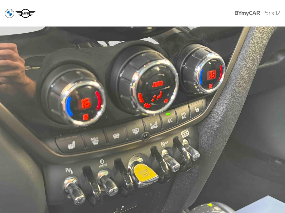 Mini Countryman 125 - 95 ch ALL4 BVA6 — photo 16