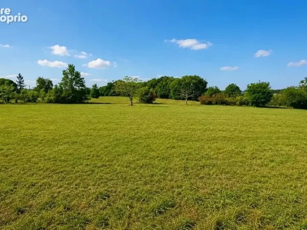 Terrain 2 000 m² à vendre à Verteillac (24320)
