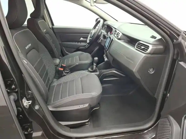 Dacia Duster tce 150 4x2 edc — photo 25