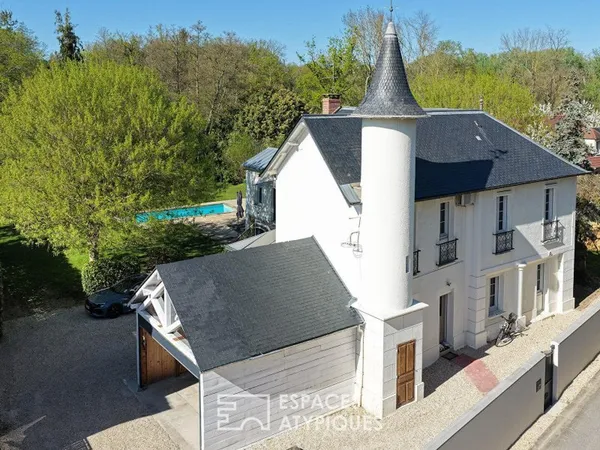 Maison de caractère avec piscine, dépendance et grand terrain