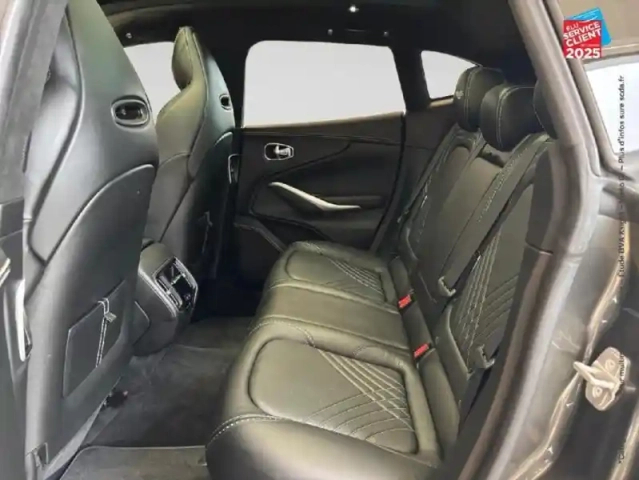 Aston Martin Dbx 4.0 v8 biturbo 550ch bva9 tpano sieges chauf/ventil/cuir — photo 11