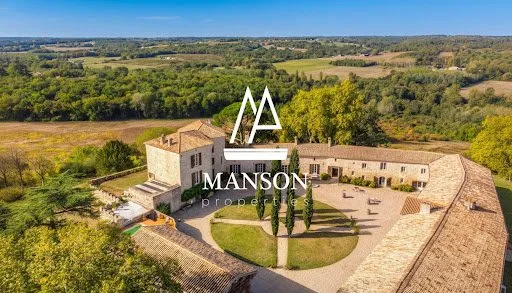 Château 15 pièces 615 m²
