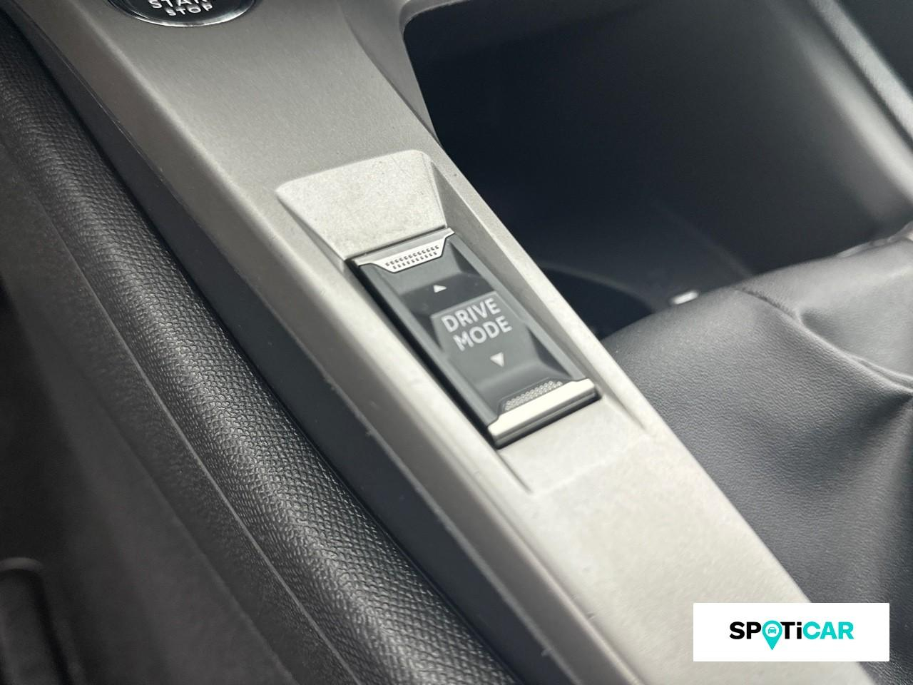 Peugeot 308 1.2 puretech 130ch s&s active pack — photo 19