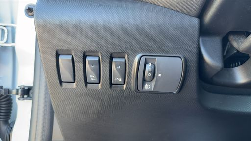 Renault Twingo E-Tech 81 22 kWh - Techno – 2022 – 35926 km – Électrique – Boîte Automatique — photo 3
