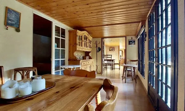 A VENDRE ETANG avec Magnifique Cabane de pecheur sur 122 ares