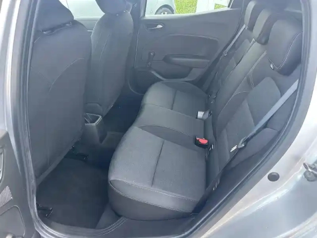 Renault Clio tce 90 — photo 18