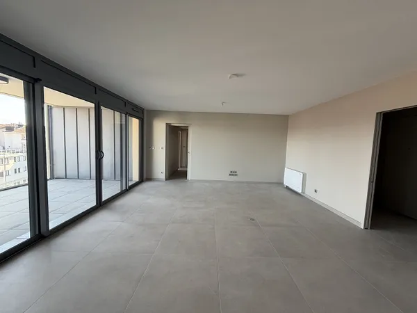 Loue Bourg en Bresse appartement neuf 99m² avec terrasse et grand garage