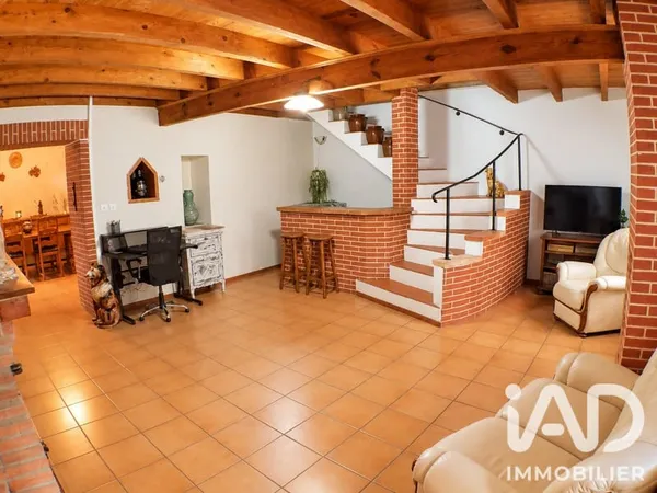 Maison 6 pièces 191 m²