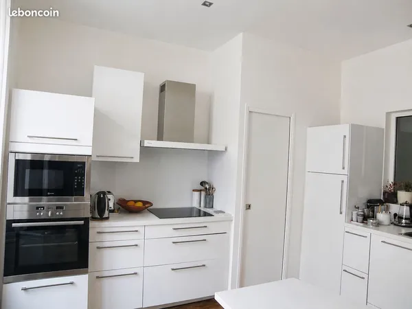 Tres bel appartement "bourgeois"