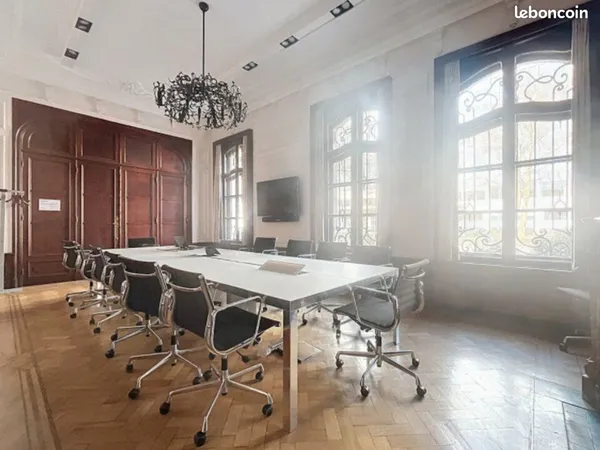 Bureaux 320 m²