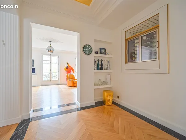 Appartement 5 pièces 141 m²