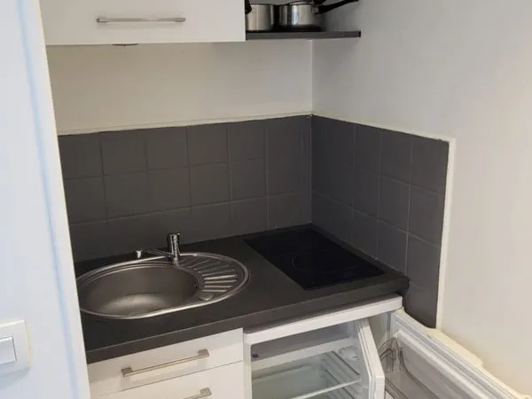 Loue studio vannes
