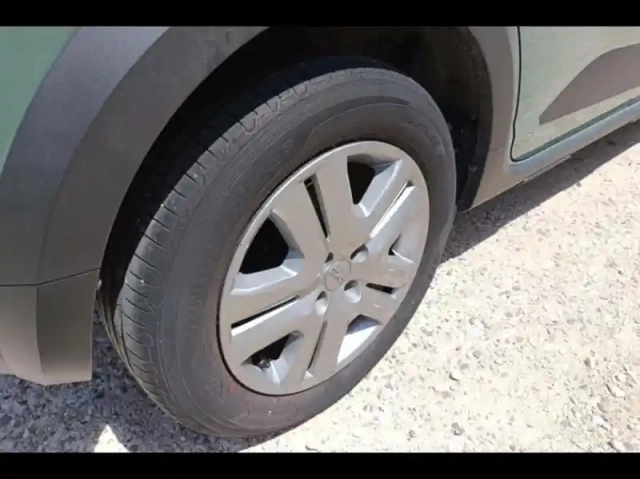 Dacia Sandero 1.0 eco-g 100ch stepway essential — photo 13