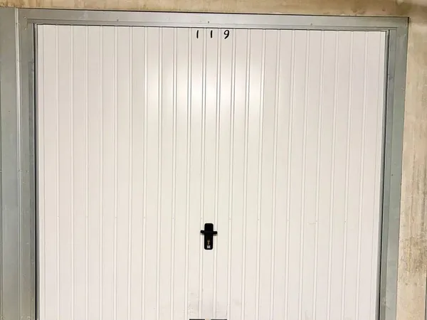 Parking 14 m²