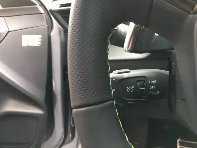 Peugeot 208 hybrid 145 e-dcs6 — photo 71
