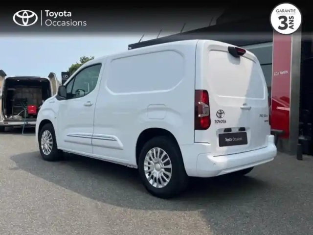 Toyota Proace city electric medium 50 kwh business mc23 — photo 2