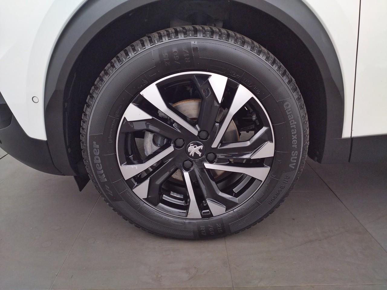 Peugeot 2008 puretech 130 s&s eat8 gt — photo 28