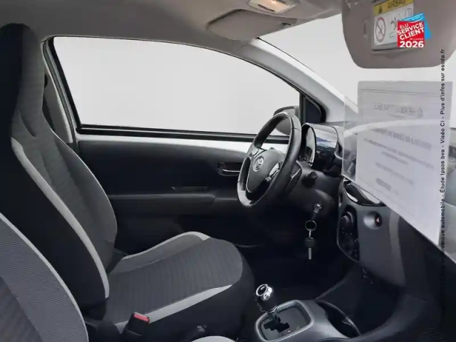 Toyota Aygo 1.0 vvt-i 72ch x-play x-shift 5p — photo 5