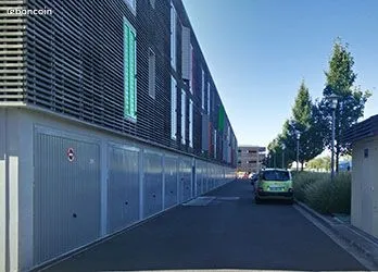 Garage/box 12 m² Eysines