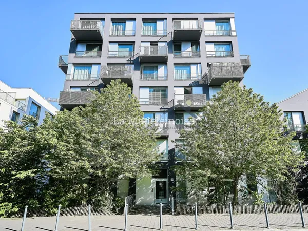 Appartement T4 - Parking - Balcons - Cave