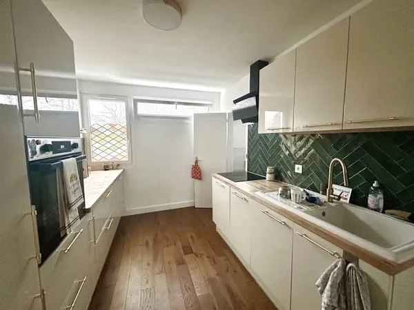 Appartement T2 rénové de 60 m2 Lille Bois Blancs Proche