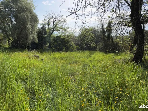 Terrain à bâtir de 531 m² à LA GAUDE (06)