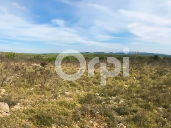 Terrain 21025 m²
