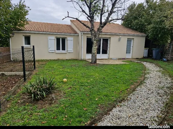 Loue maison La Crèche