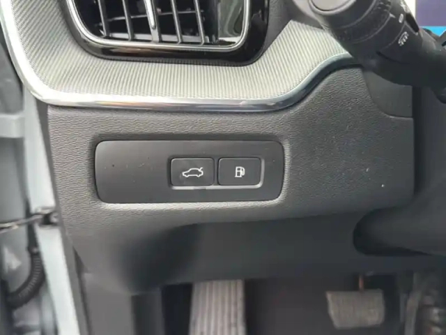 Volvo Xc60 t6 awd hybride rechargeable 253 ch+145 ch geartronic 8 — photo 18