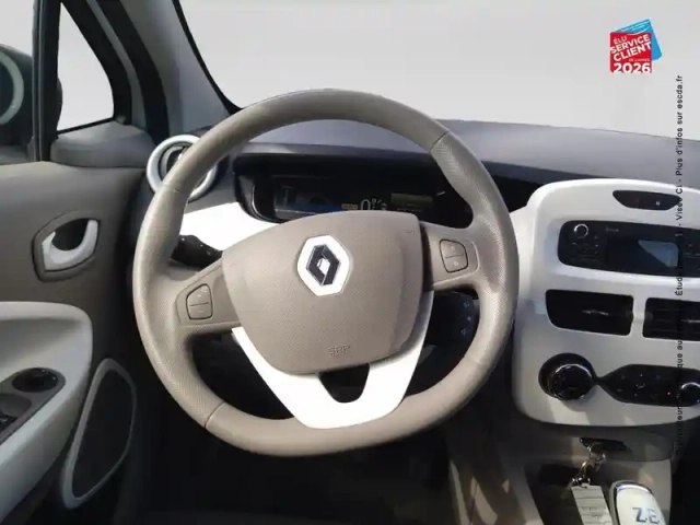 Renault Zoé zoe life charge normale r75 — photo 12