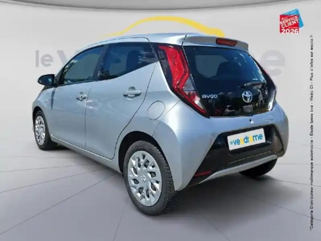 Toyota Aygo 1.0 vvt-i 72ch x-play 5p my20 — photo 8