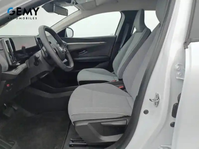 Renault Megane e-tech ev40 130ch standard charge — photo 30