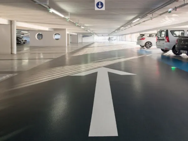 Parking 13 m²