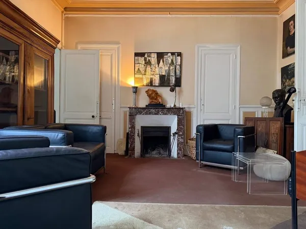 Maison 5 pièces 180 m²