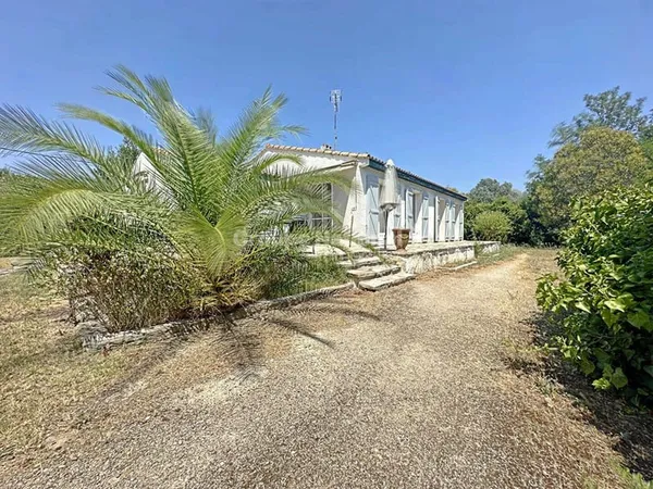 Maison de plain-pied 5 pièces 119 m²
