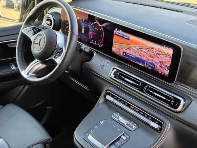 Mercedes Cla sse v 300 d 4matic extra-lo — photo 32