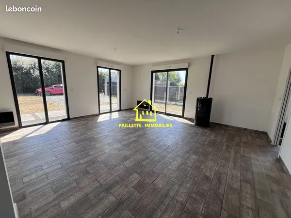 Maison 5 pièces 218 m²