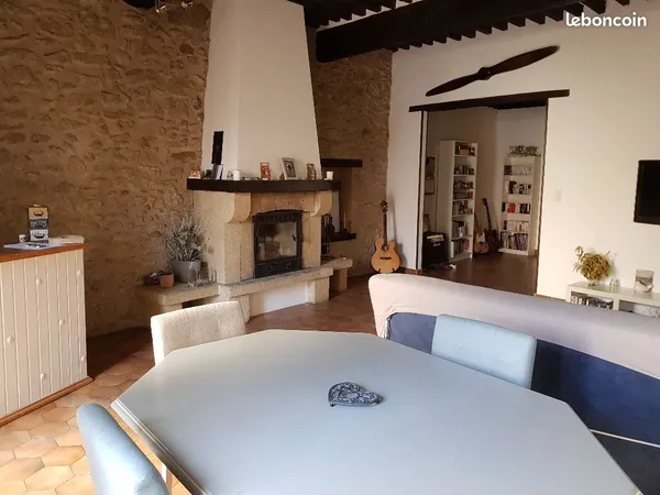 Location maison de village