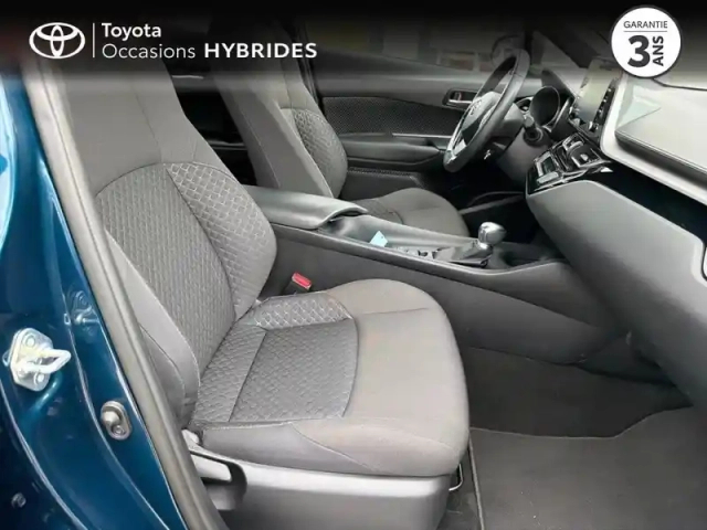 Toyota C-Hr 1.8 hybride 122ch dynamic e-cvt — photo 6