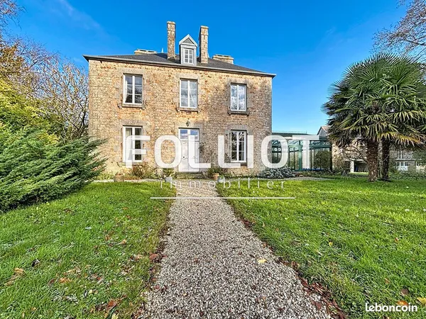 Maison 8 pièces 190 m²