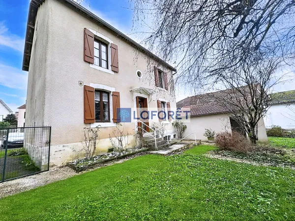 Maison 6 pièces 117 m²